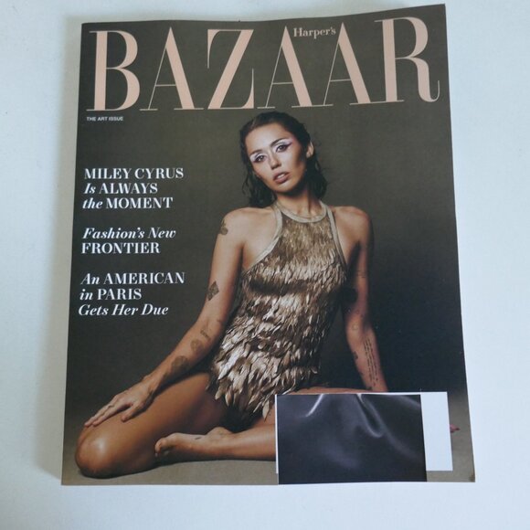 4/$15 Harper's Bazaar magazine December 2024 January 2025 featuring Miley Cyrus - Picture 1 of 1
